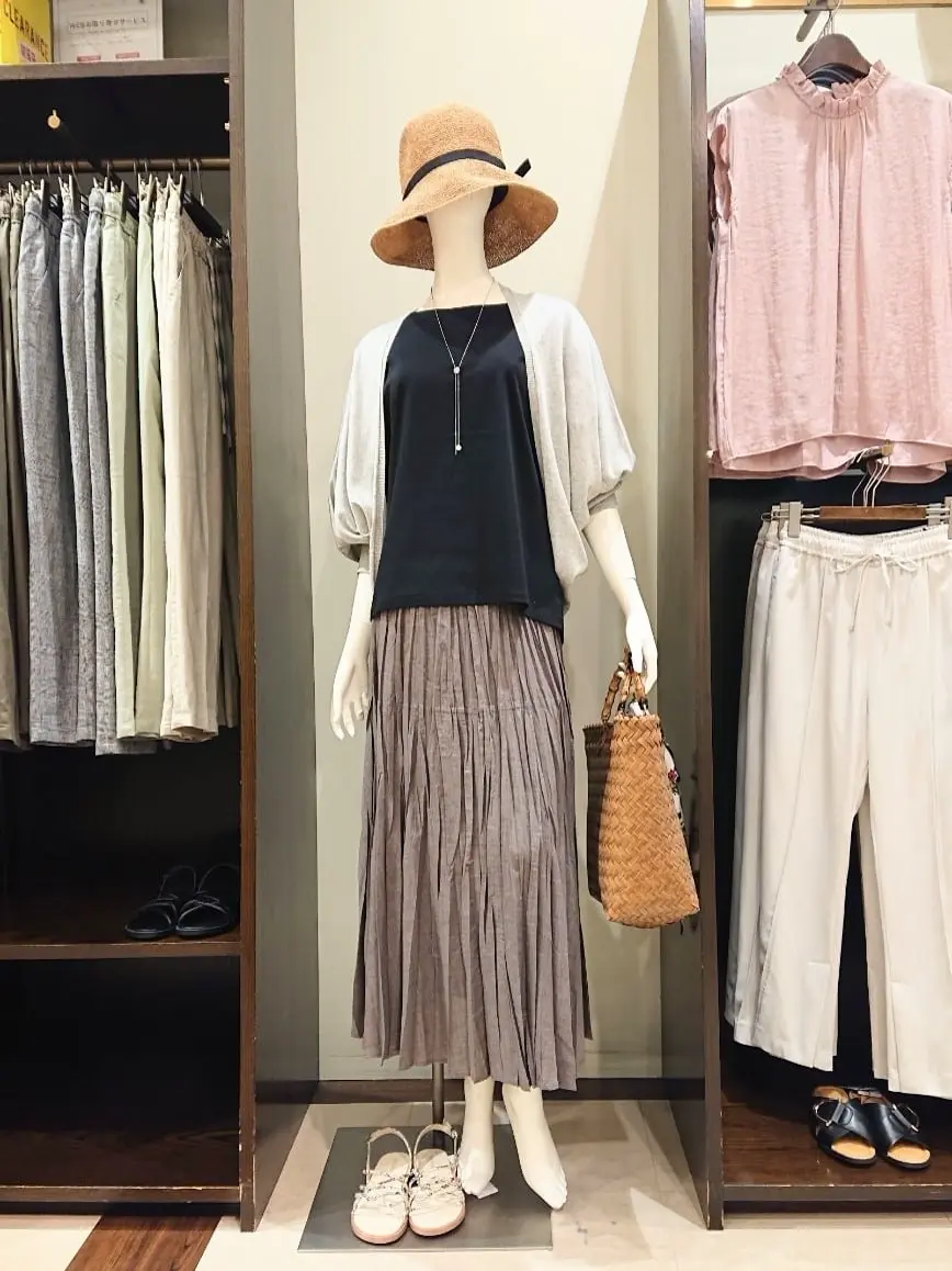 ANY 横田 コーディネート画像