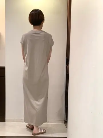 ANY 河本 コーディネート画像