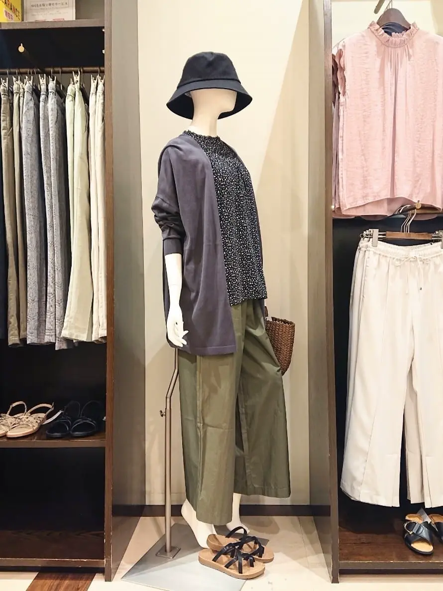 ANY 横田 コーディネート画像