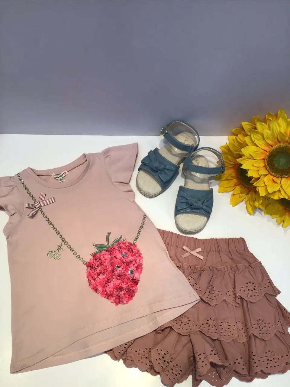 ANY 佐々木 コーディネート画像