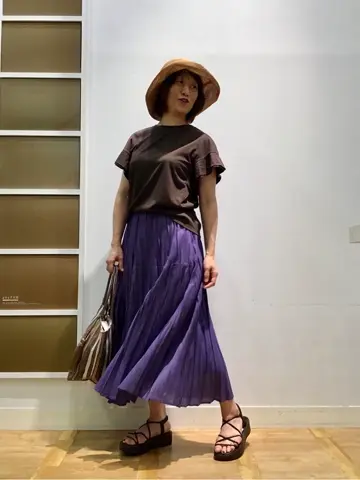 ANY 高橋郁子 コーディネート画像