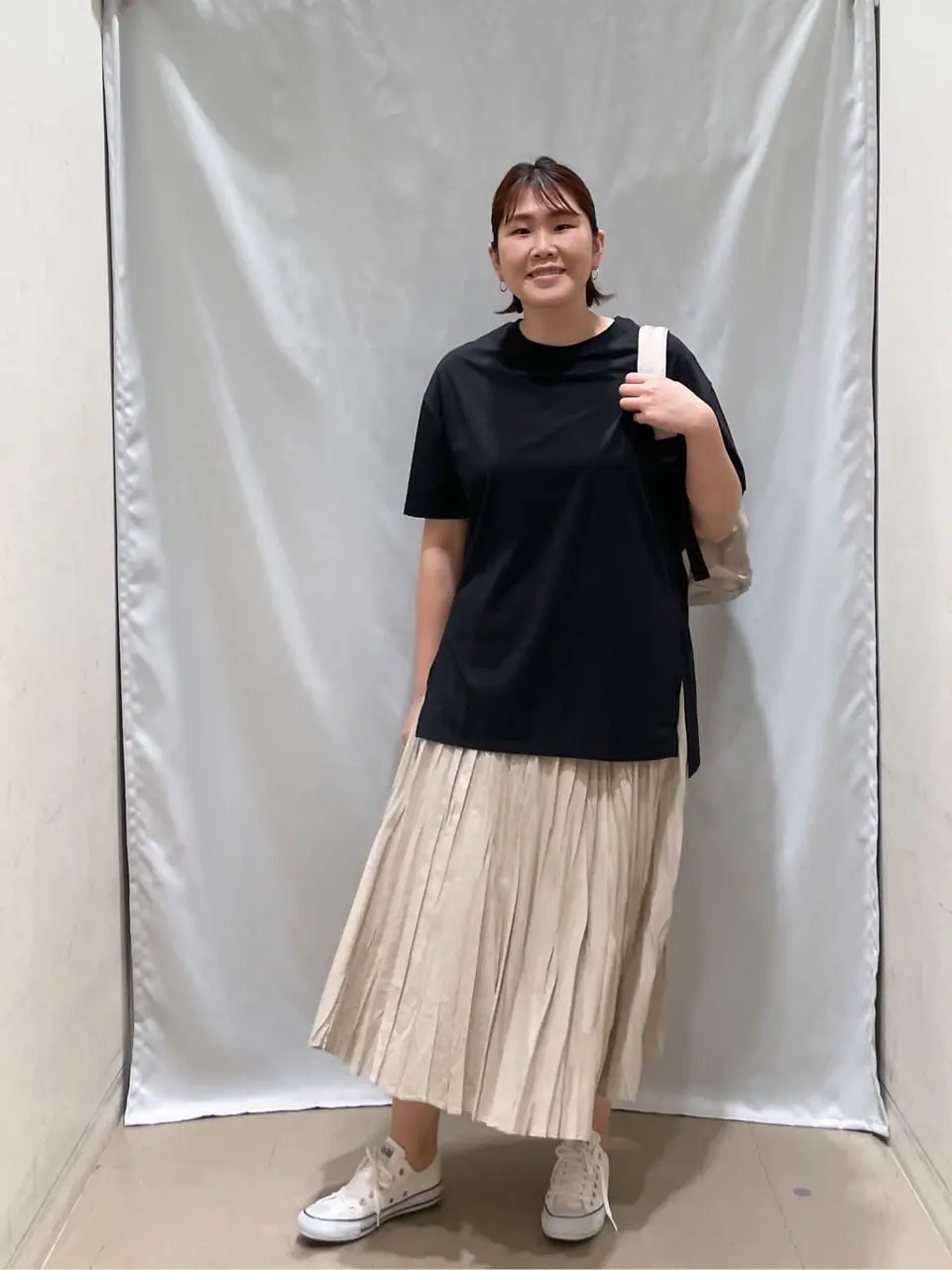 ANY 林 コーディネート画像