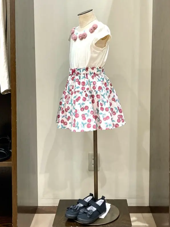 ANY 杉原 コーディネート画像