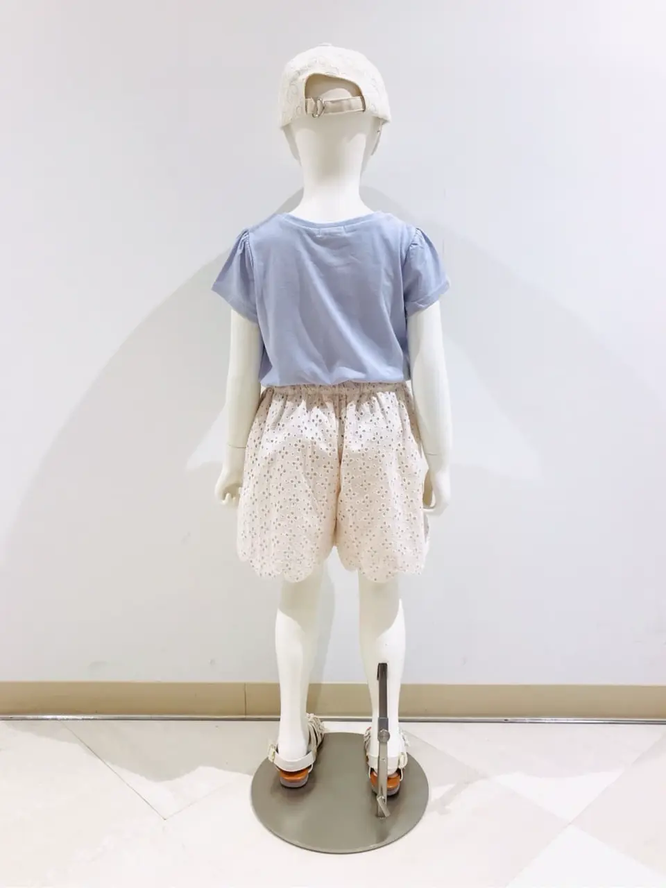 ANY 田口 コーディネート画像