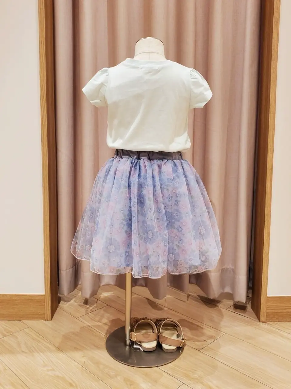 ANY 奥原 コーディネート画像