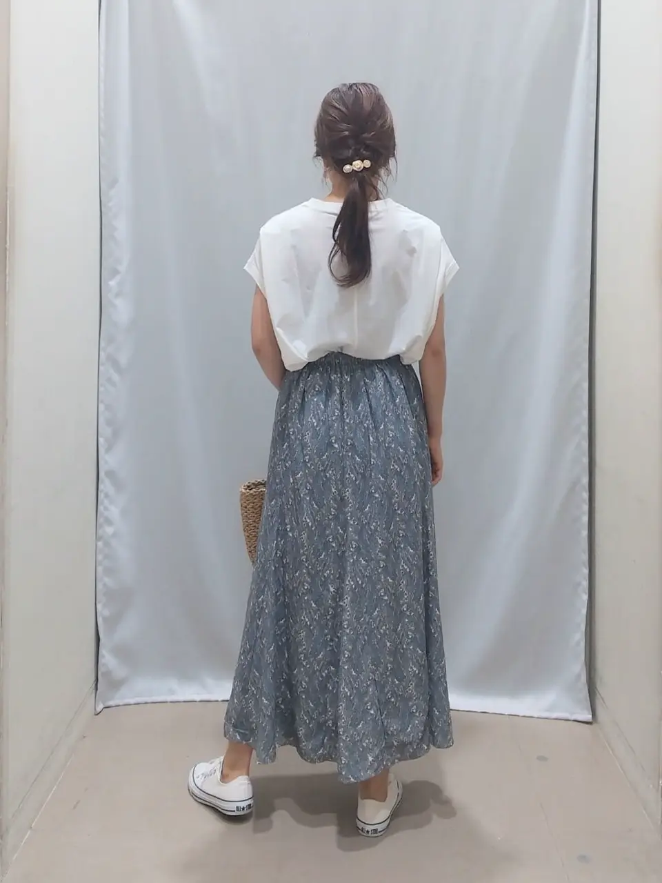 ANY 榎本 コーディネート画像