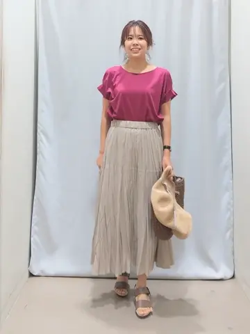 ANY 榎本 コーディネート画像