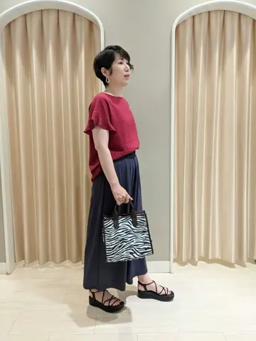 ANY 吉本 コーディネート画像