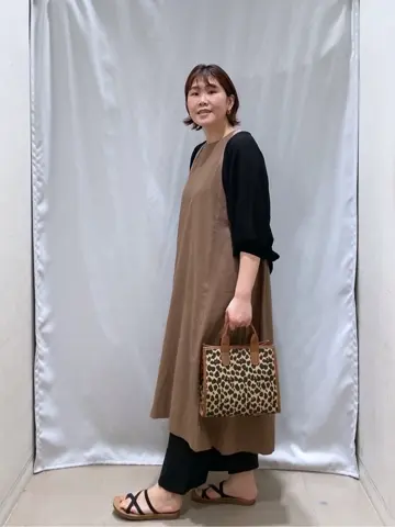 ANY 林 コーディネート画像