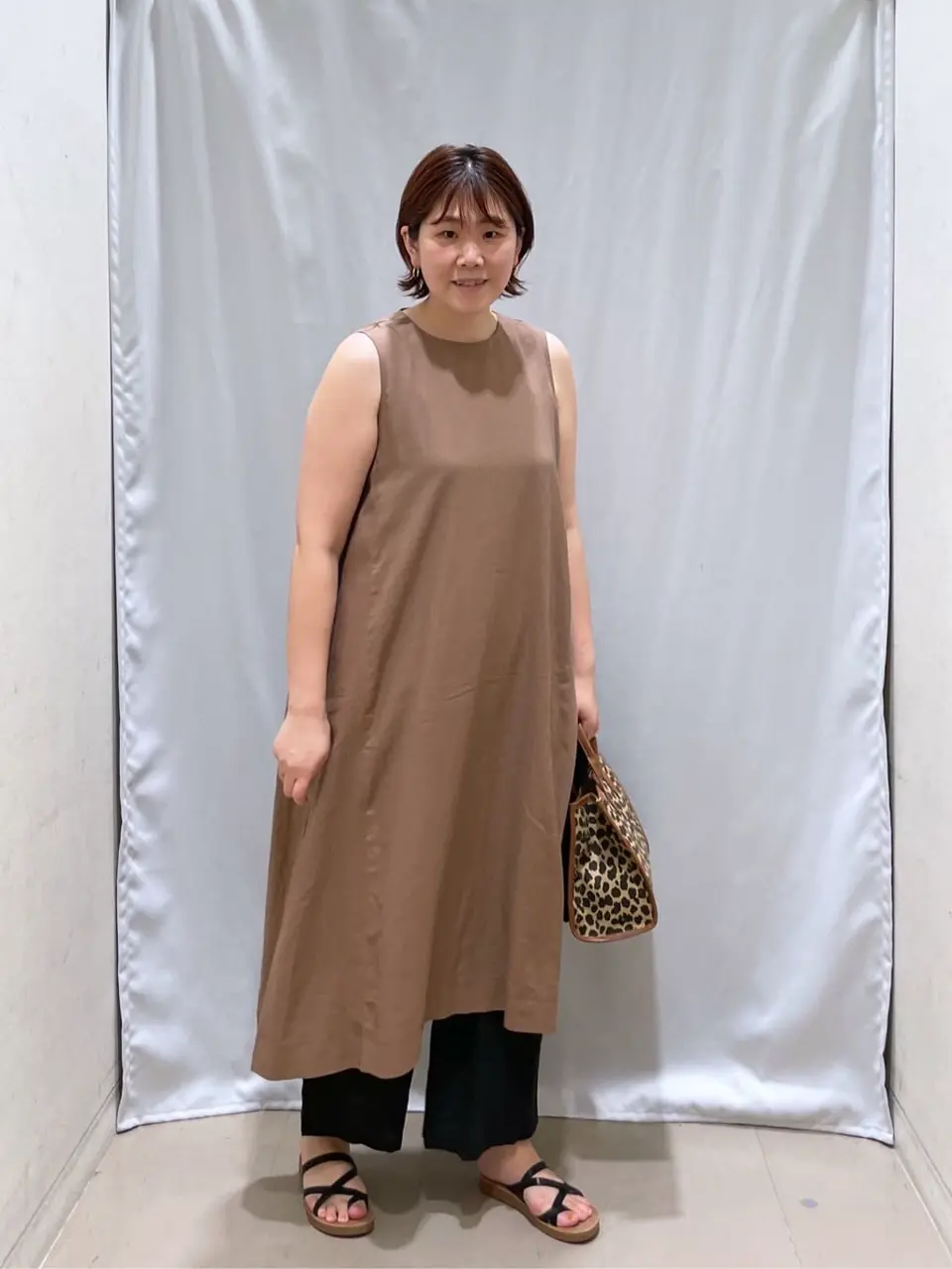 ANY 林 コーディネート画像