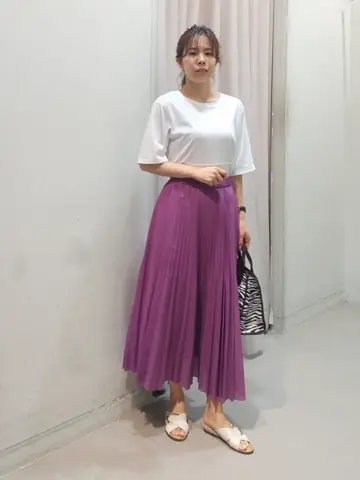 ANY 榎本 コーディネート画像