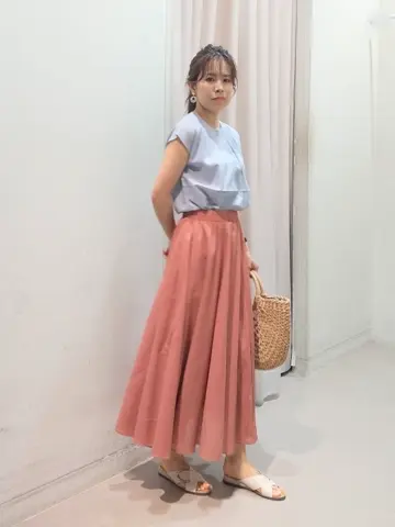 ANY 榎本 コーディネート画像