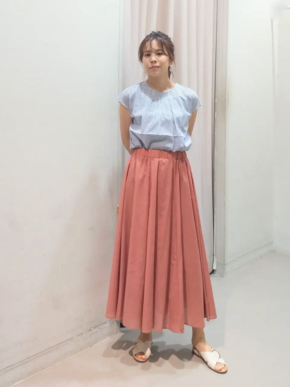 ANY 榎本 コーディネート画像