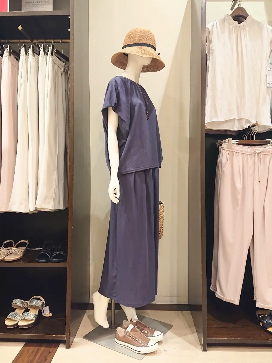 ANY 横田 コーディネート画像