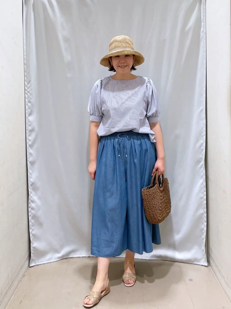 ANY 林 コーディネート画像