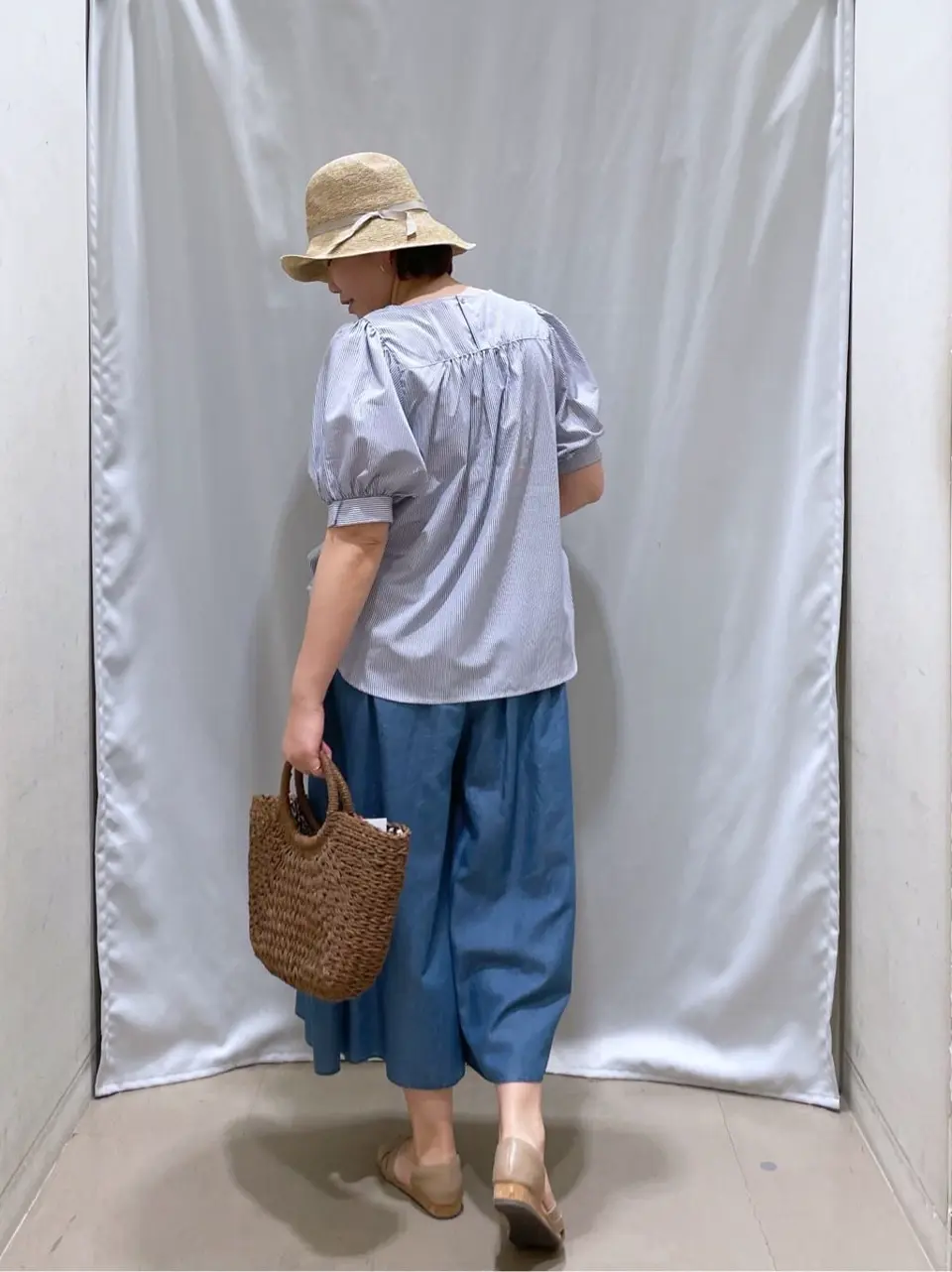 ANY 林 コーディネート画像