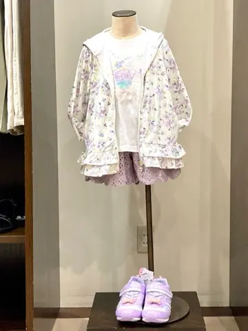 ANY 杉原 コーディネート画像