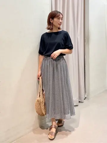 ANY 濱野 コーディネート画像