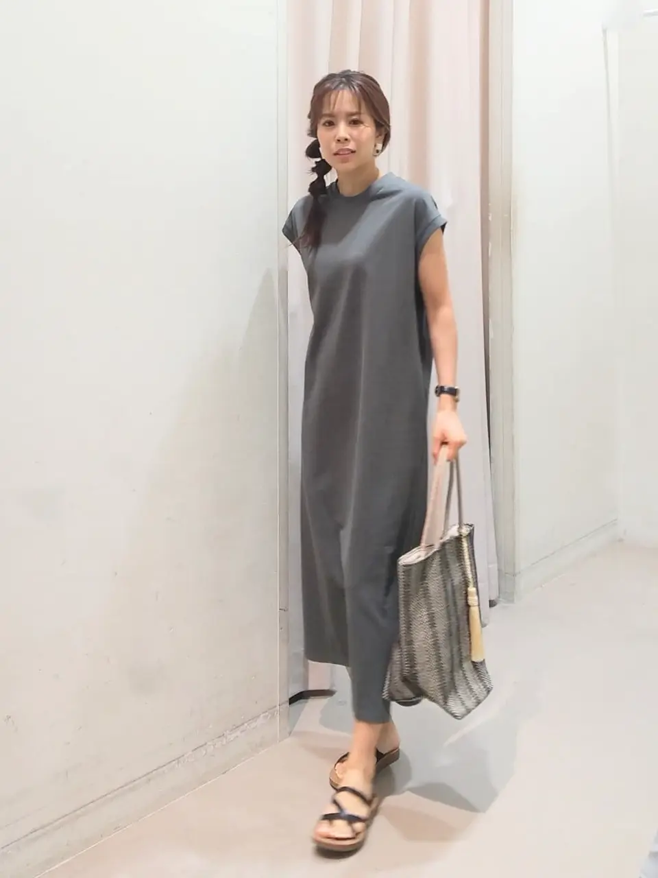 ANY 榎本 コーディネート画像