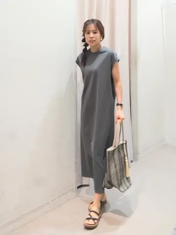 ANY 榎本 コーディネート画像