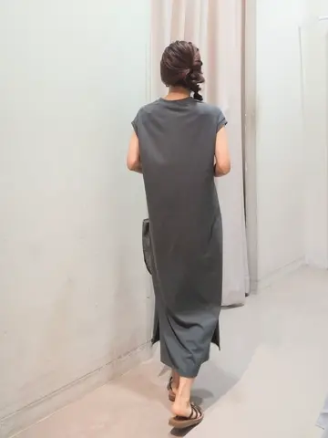 ANY 榎本 コーディネート画像