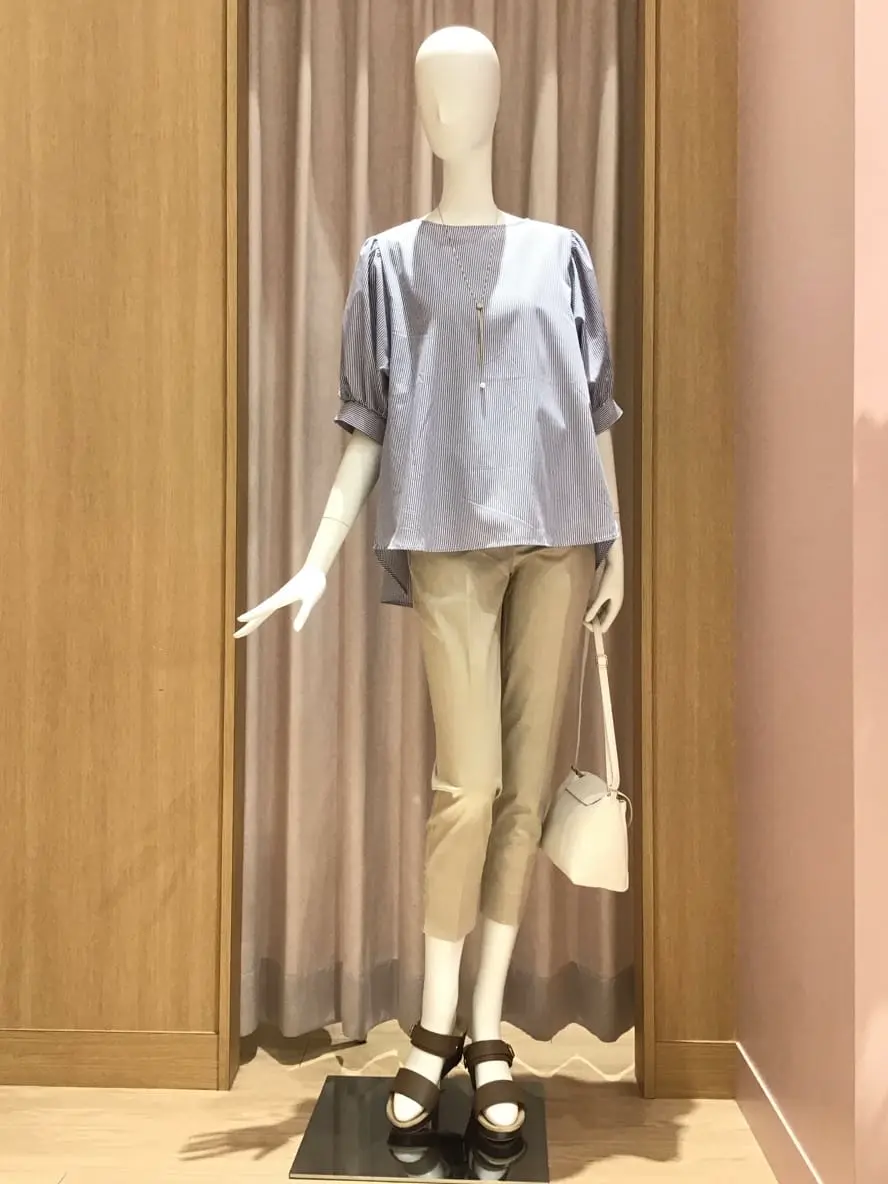  本吉 コーディネート画像