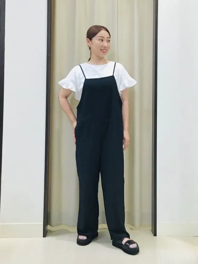 ANY 伊藤 コーディネート画像