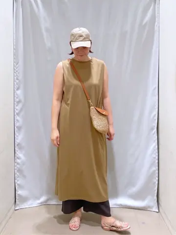 ANY 林 コーディネート画像