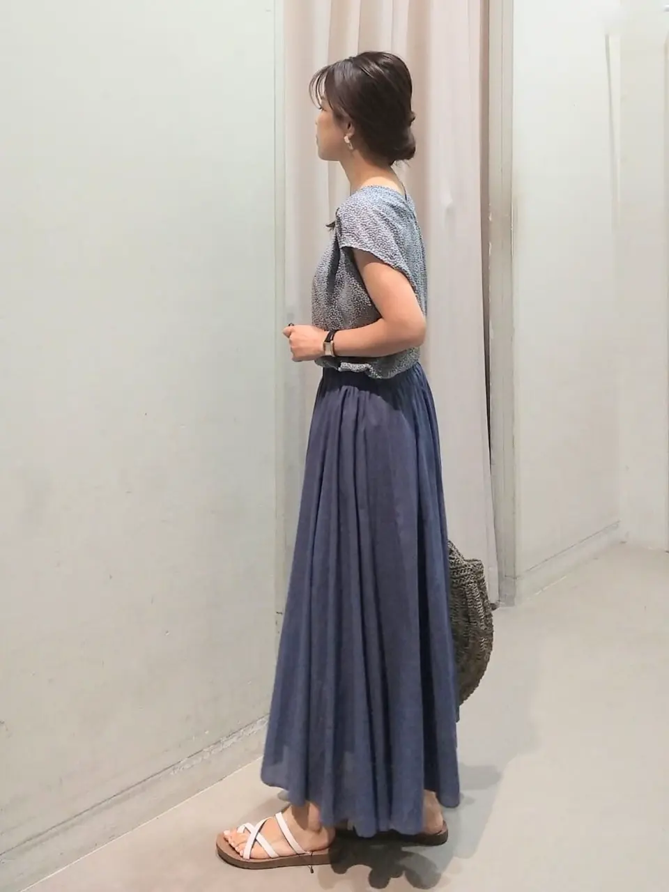 ANY 榎本 コーディネート画像