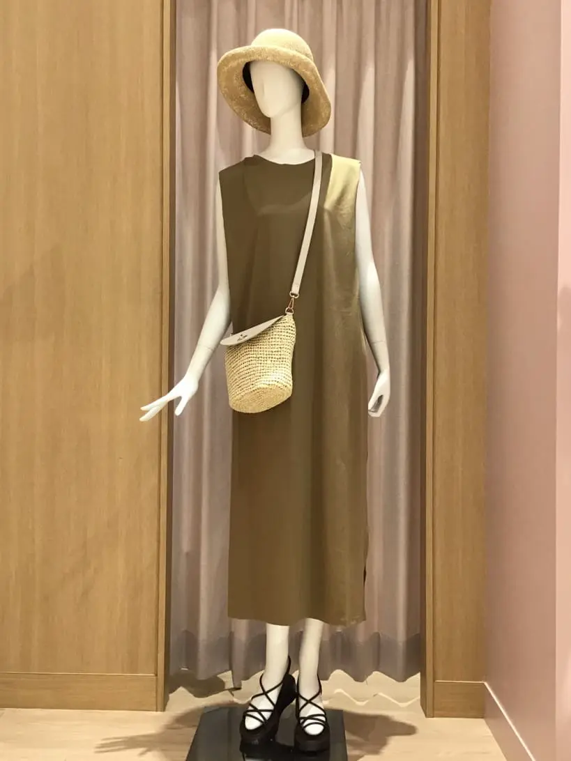  本吉 コーディネート画像