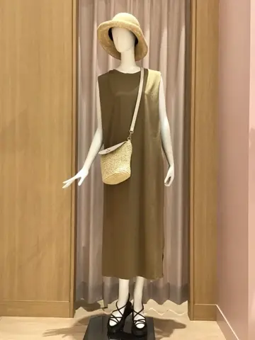 ANY 本吉 コーディネート画像