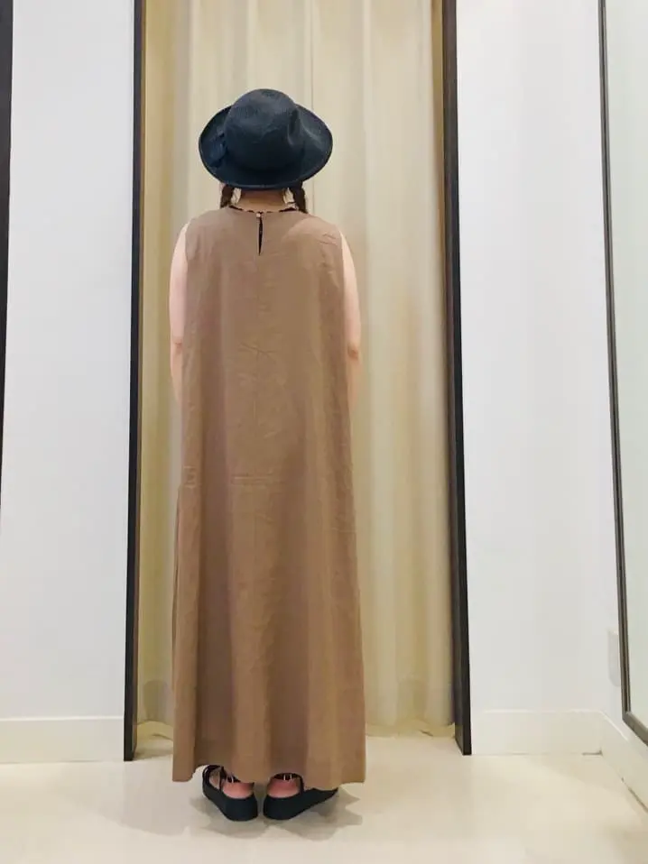 ANY 伊藤 コーディネート画像