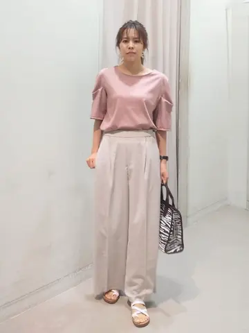 ANY 榎本 コーディネート画像