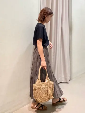 ANY 濱野 コーディネート画像