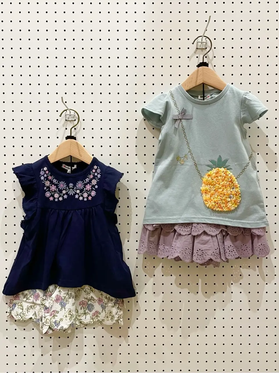 ANY フジコ コーディネート画像