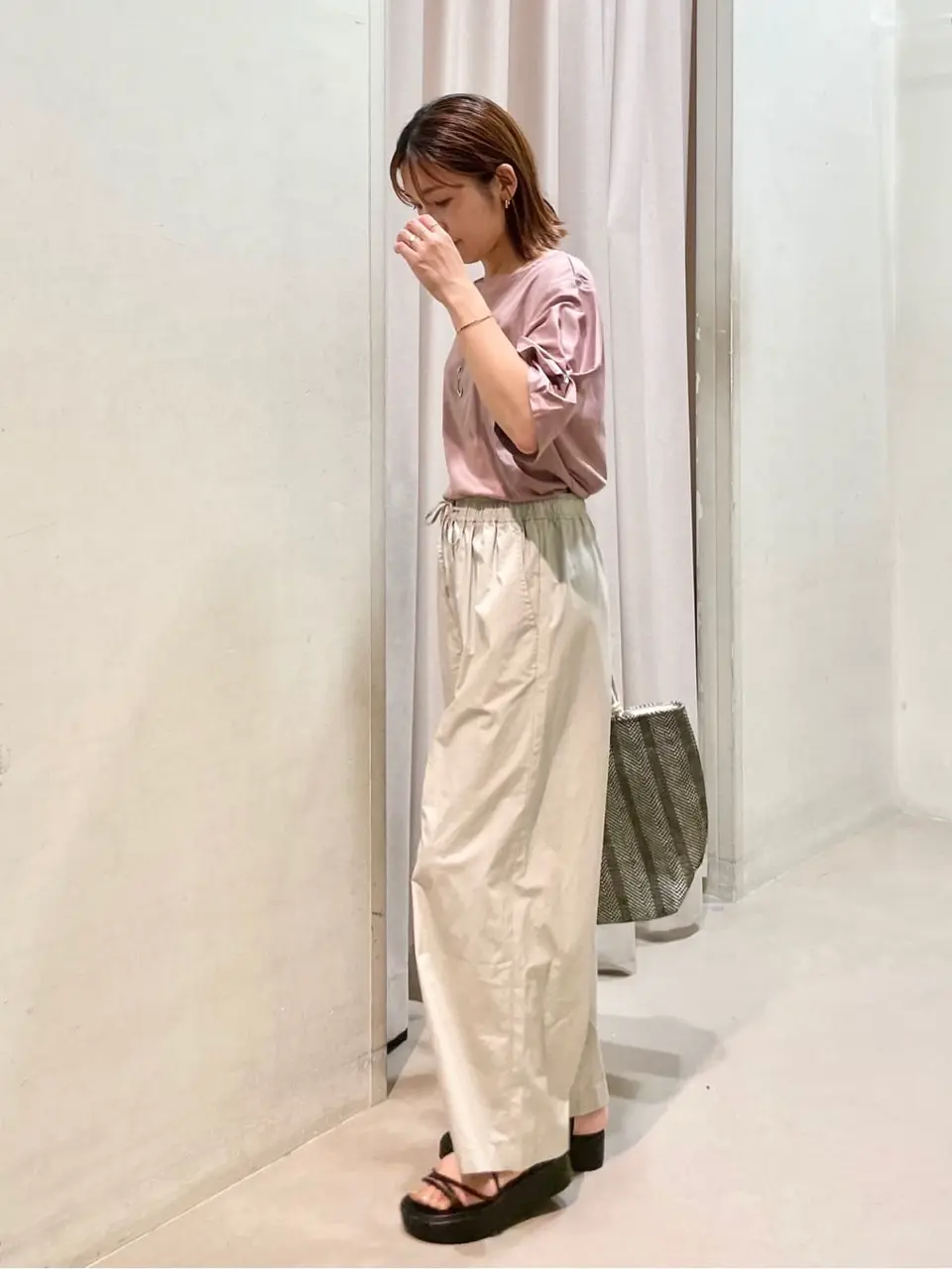 ANY 濱野 コーディネート画像