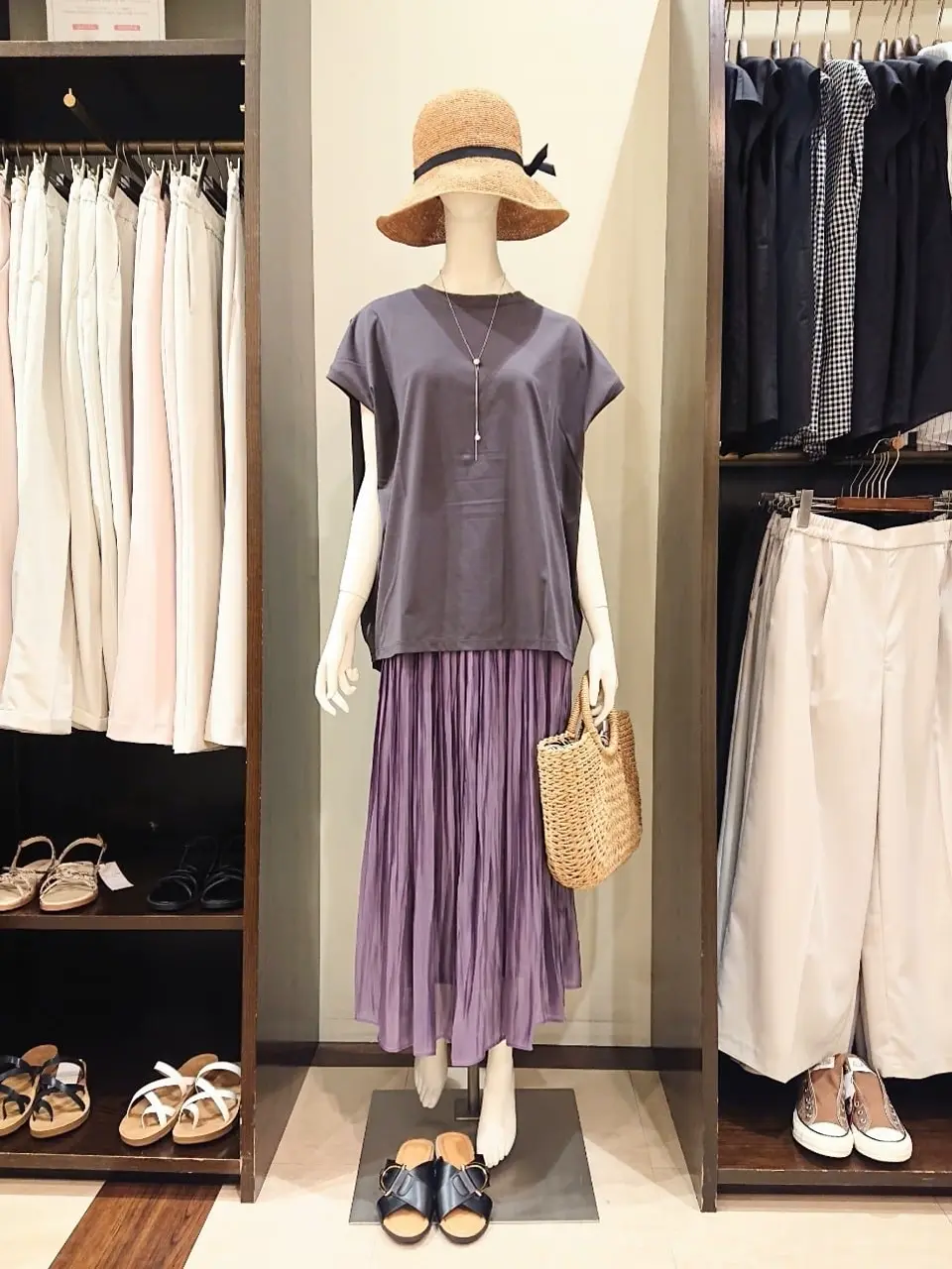 ANY 横田 コーディネート画像