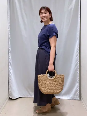 ANY 林 コーディネート画像