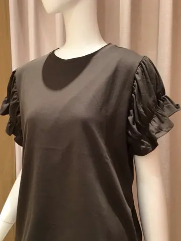 ANY 本吉 コーディネート画像