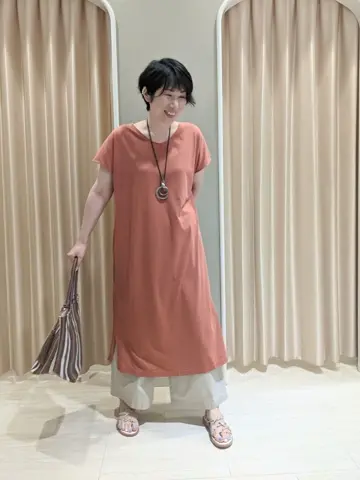 ANY 吉本 コーディネート画像