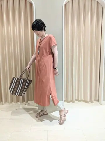 ANY 吉本 コーディネート画像