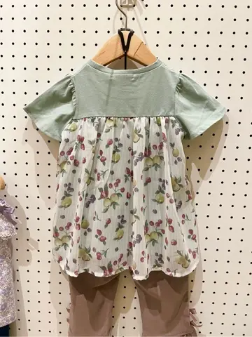 ANY フジコ コーディネート画像