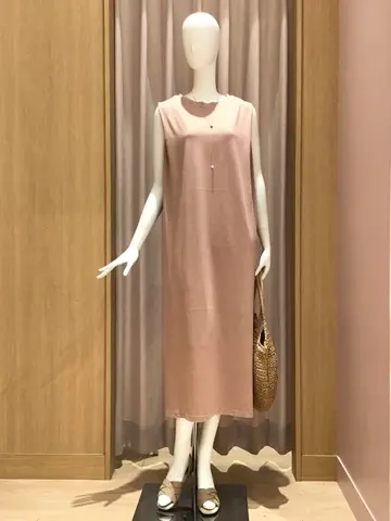 ANY 本吉 コーディネート画像