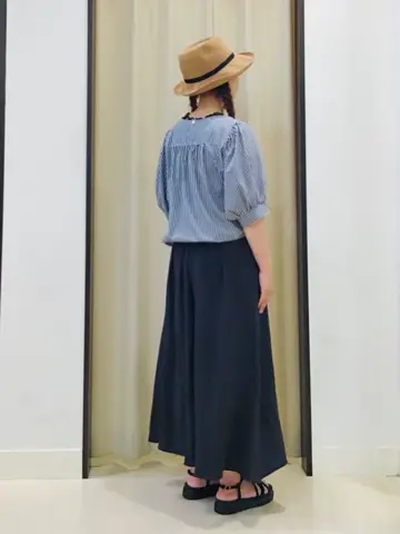 ANY 伊藤 コーディネート画像