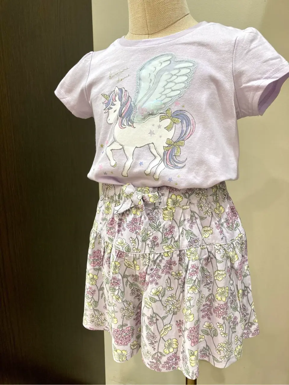 ANY 杉原 コーディネート画像