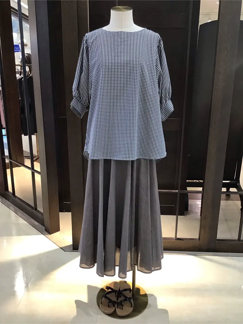 ANY 渡邊 コーディネート画像