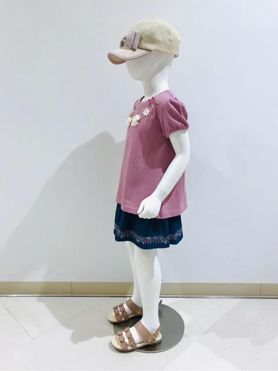 ANY 田口 コーディネート画像