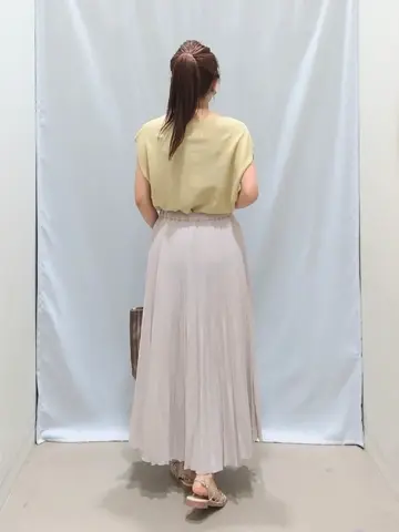 ANY 榎本 コーディネート画像