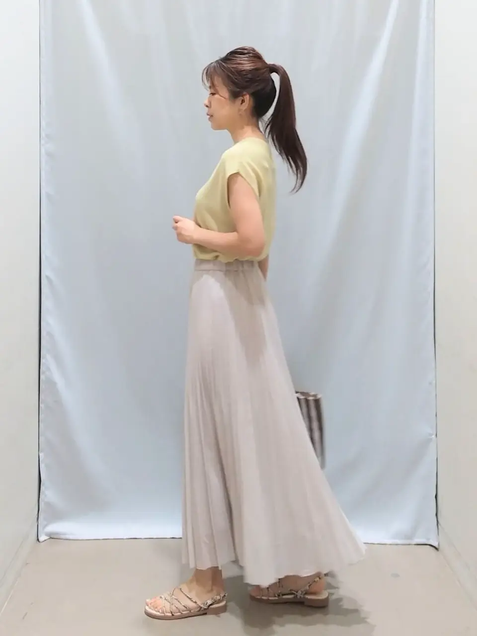 ANY 榎本 コーディネート画像