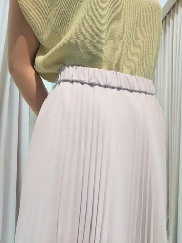 ANY 榎本 コーディネート画像